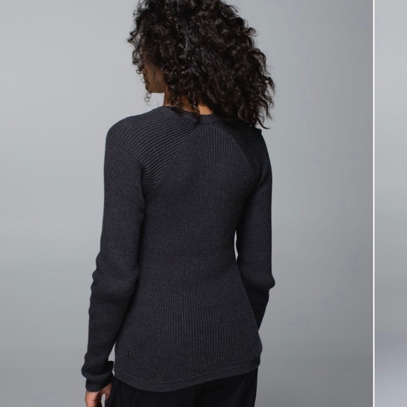 Lululemon The Sweater The Better Heathered Black Size 2 - Picture 3 of 16